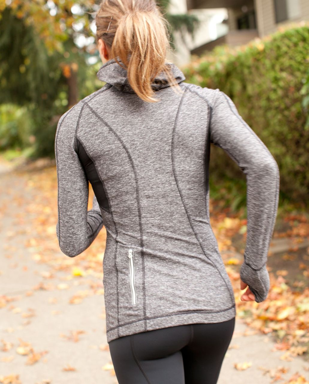 lululemon Run Back On Track Pullover Heathered Black