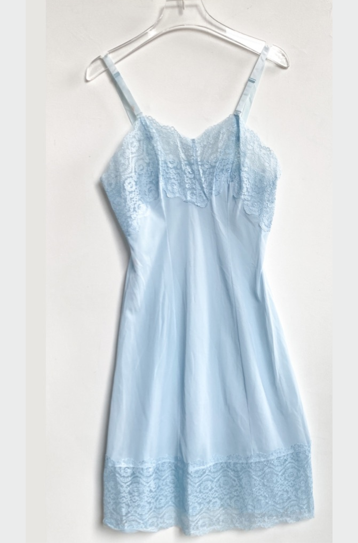 Vintage Slip-Nylon-Silky-Slinky-Nylon-Lace-Vintage-Lingerie-Store